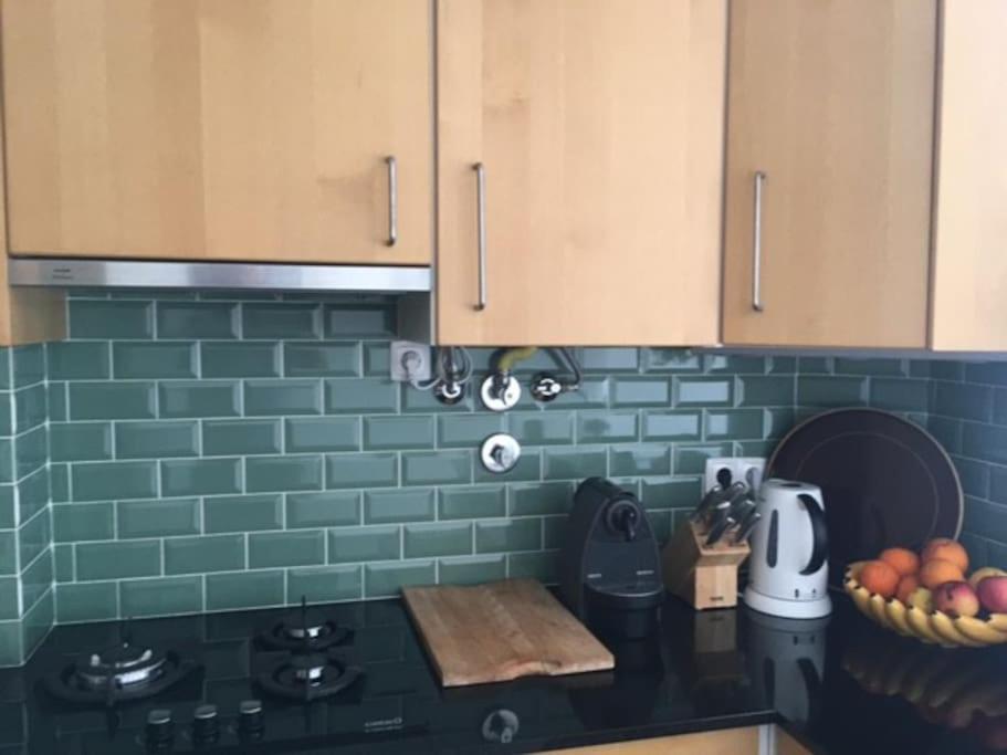 Privatunterkunft Charming Private Wc & Balcony *